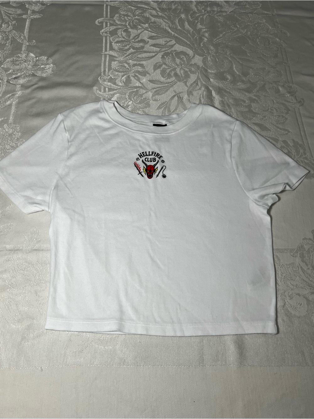 Women's Stranger Things Hellfire Club White Crop Top L 12/14